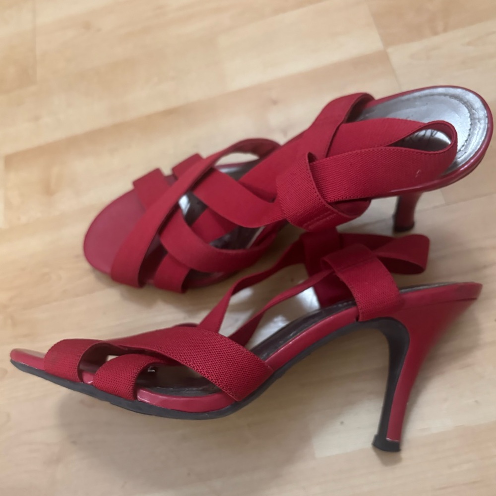 DexFlex Comfort Deep Red Strappy Heels, Size 7.5, worn once